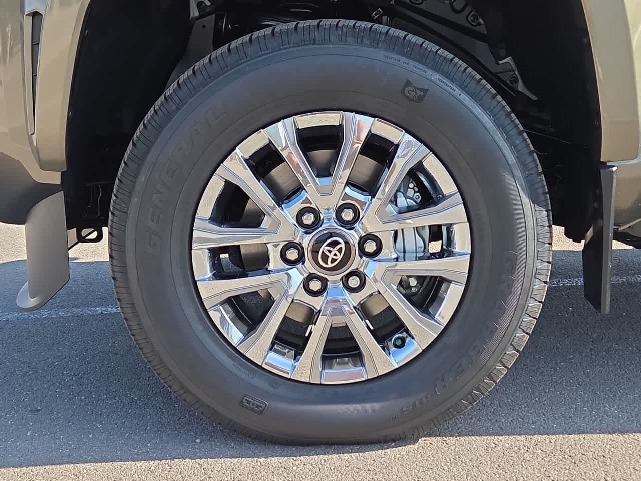 2026 Toyota Tacoma i-FORCE MAX Limited i-FORCE MAX