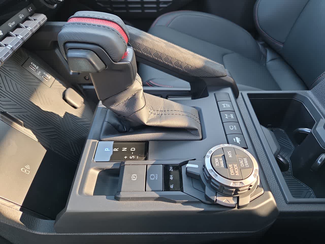 2026 Toyota Tacoma i-FORCE MAX TRD Pro