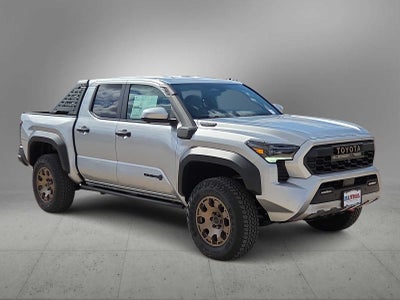 2026 Toyota Tacoma i-FORCE MAX Trailhunter
