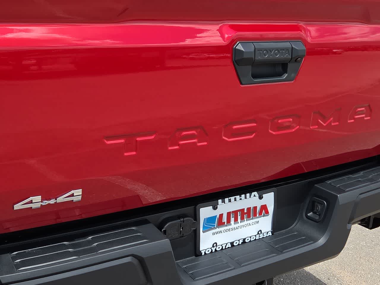 2026 Toyota Tacoma SR