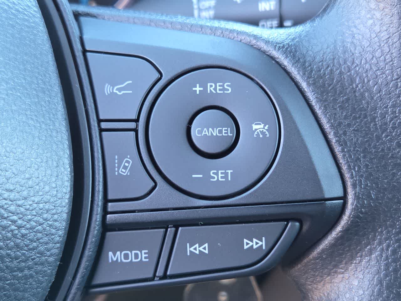 2025 Toyota RAV4 Hybrid Hybrid LE