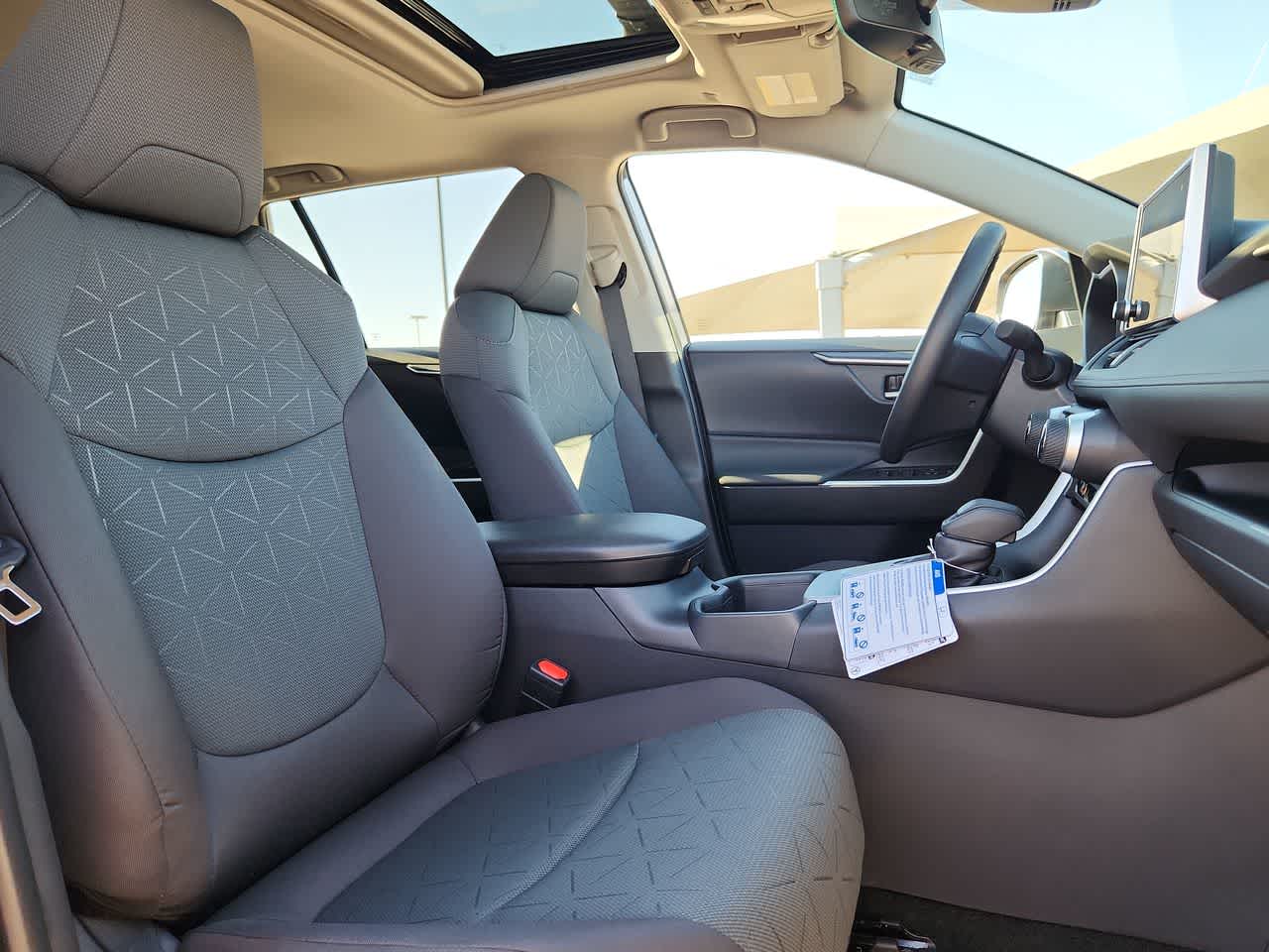 2025 Toyota RAV4 Hybrid Hybrid XLE