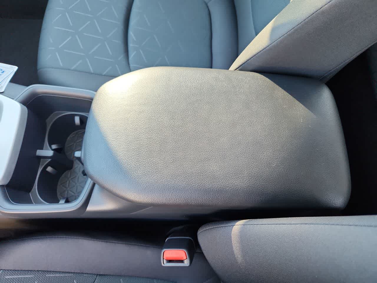 2025 Toyota RAV4 Hybrid Hybrid XLE