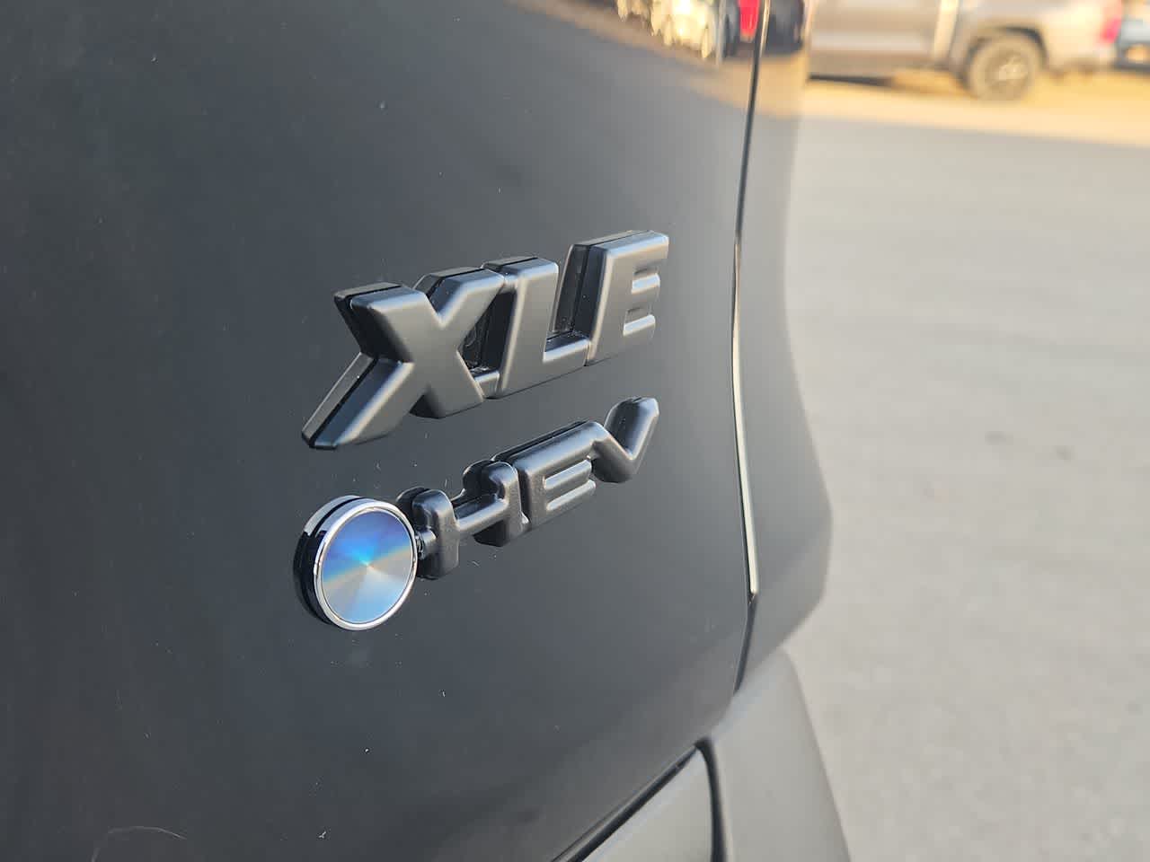 2025 Toyota RAV4 Hybrid Hybrid XLE