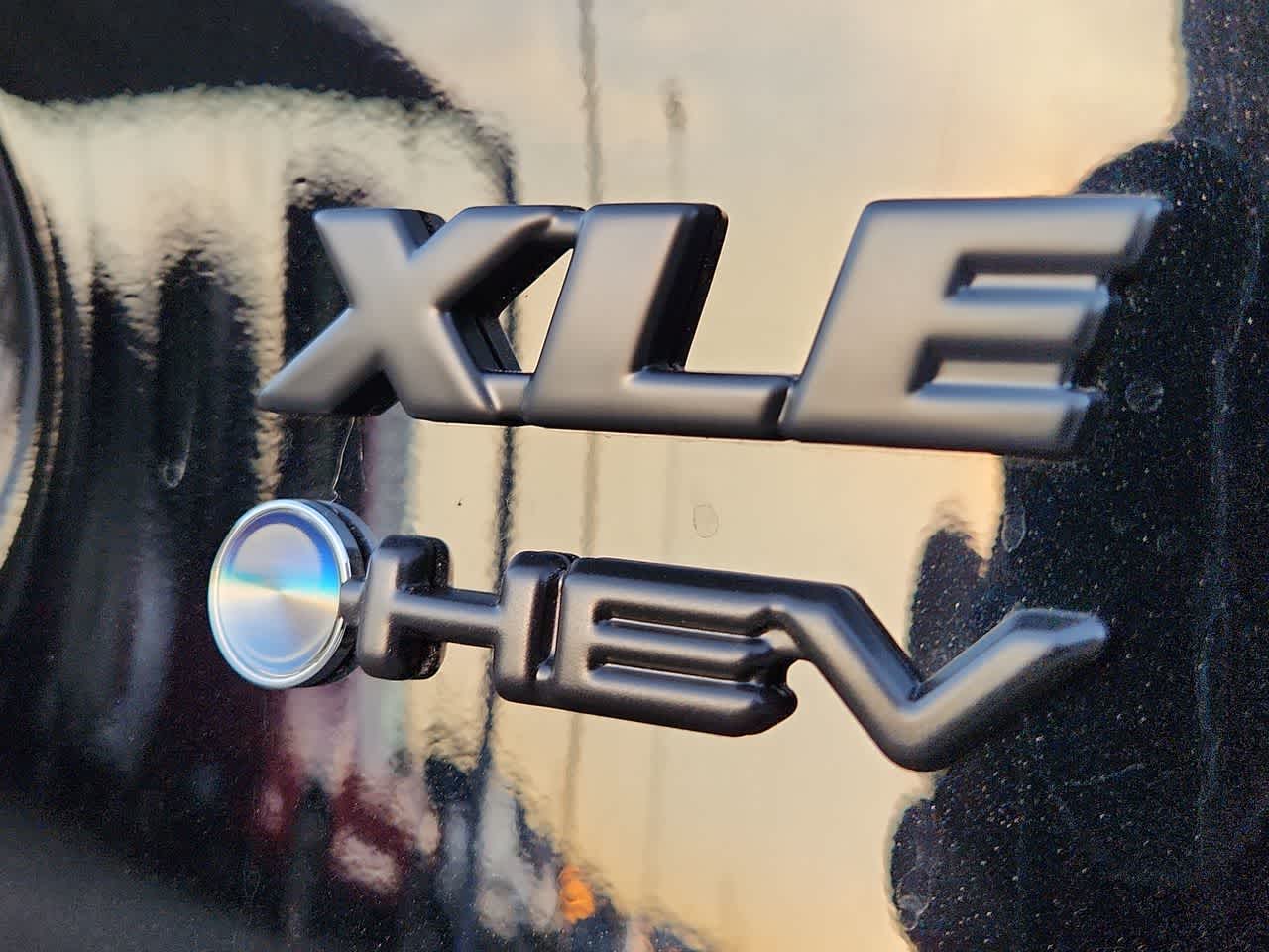 2025 Toyota RAV4 Hybrid Hybrid XLE