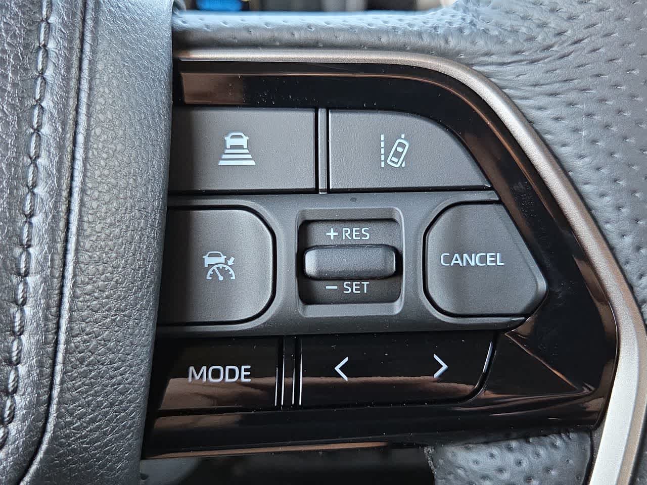 2026 Toyota Tundra i-FORCE MAX Platinum i-FORCE MAX
