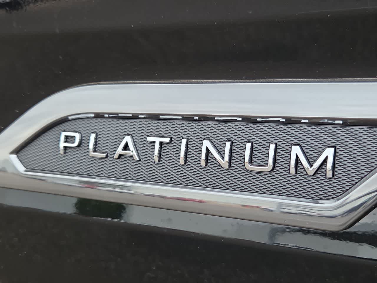 2026 Toyota Tundra i-FORCE MAX Platinum i-FORCE MAX