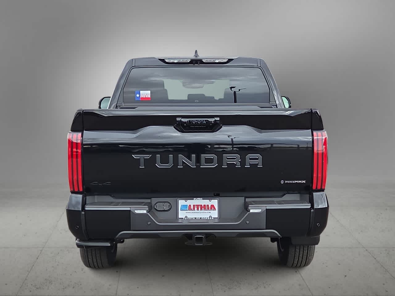 2026 Toyota Tundra i-FORCE MAX Platinum i-FORCE MAX