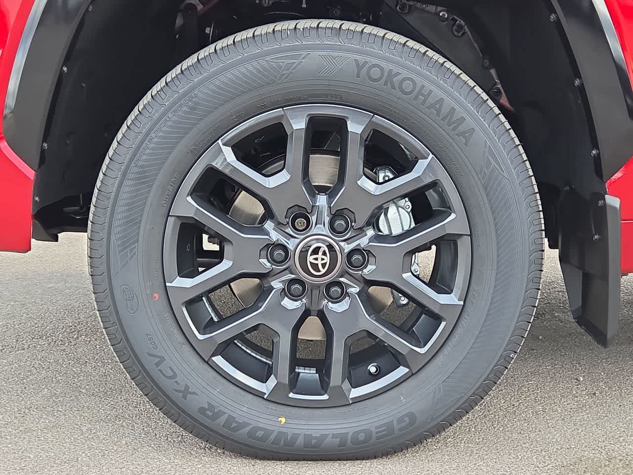 2026 Toyota Tundra i-FORCE MAX Platinum i-FORCE MAX