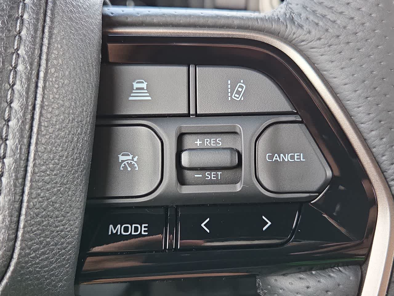 2026 Toyota Tundra i-FORCE MAX Platinum i-FORCE MAX