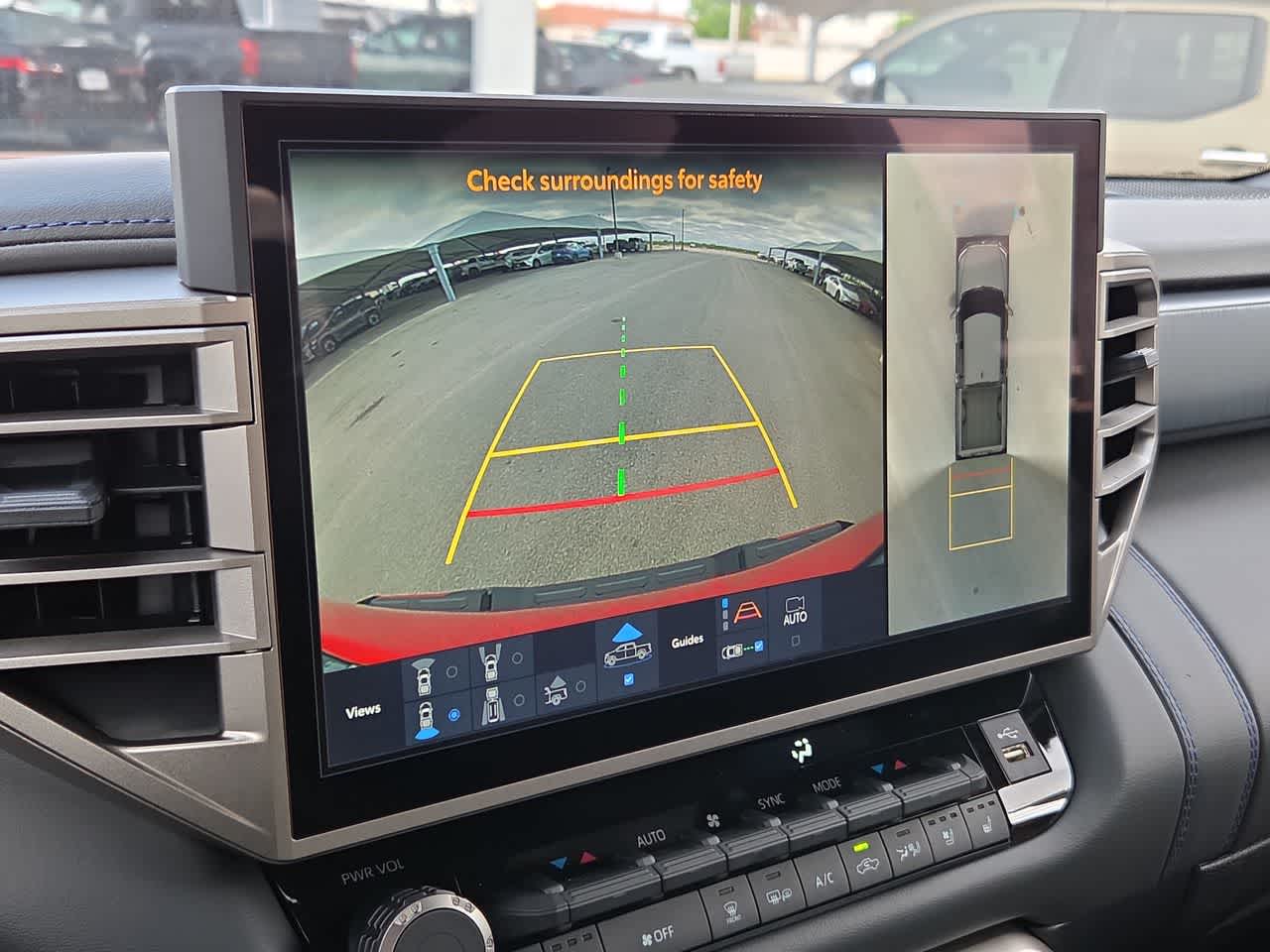 2026 Toyota Tundra i-FORCE MAX Platinum i-FORCE MAX