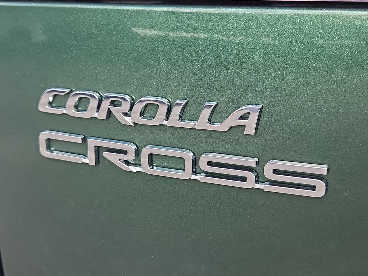 2026 Toyota Corolla Cross LE