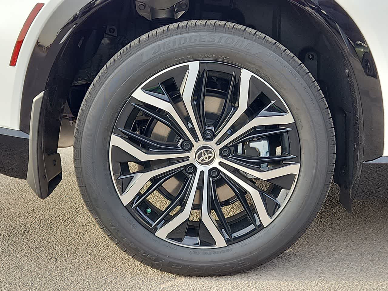 2026 Toyota Toyota Crown Signia XLE