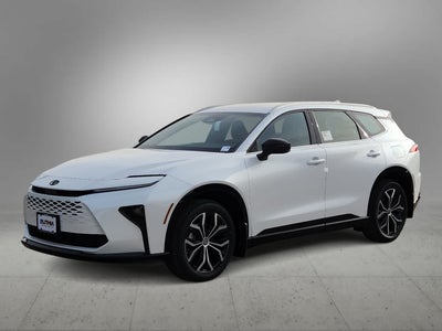 2026 Toyota Toyota Crown Signia XLE