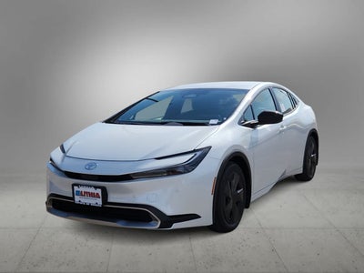 2026 Toyota Prius Plug-in Hybrid SE