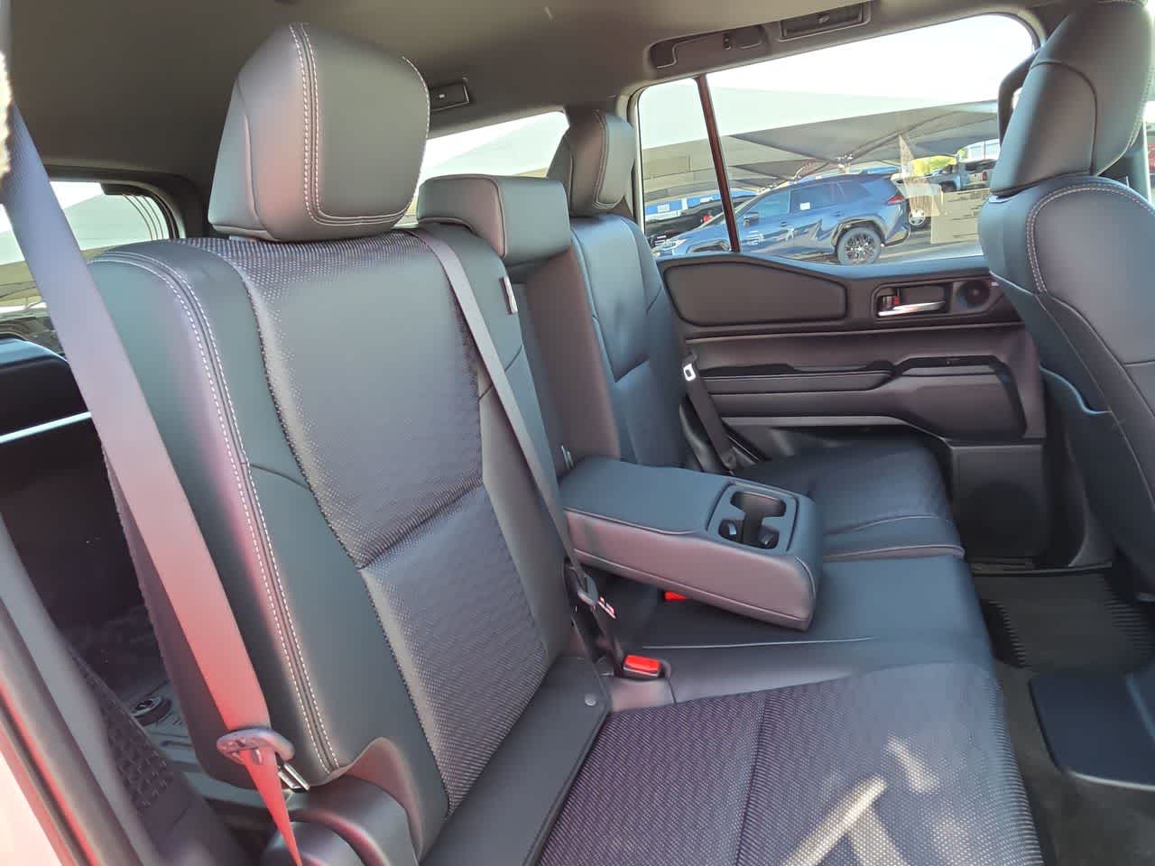 2027 Toyota Land Cruiser 4WD (Natl)