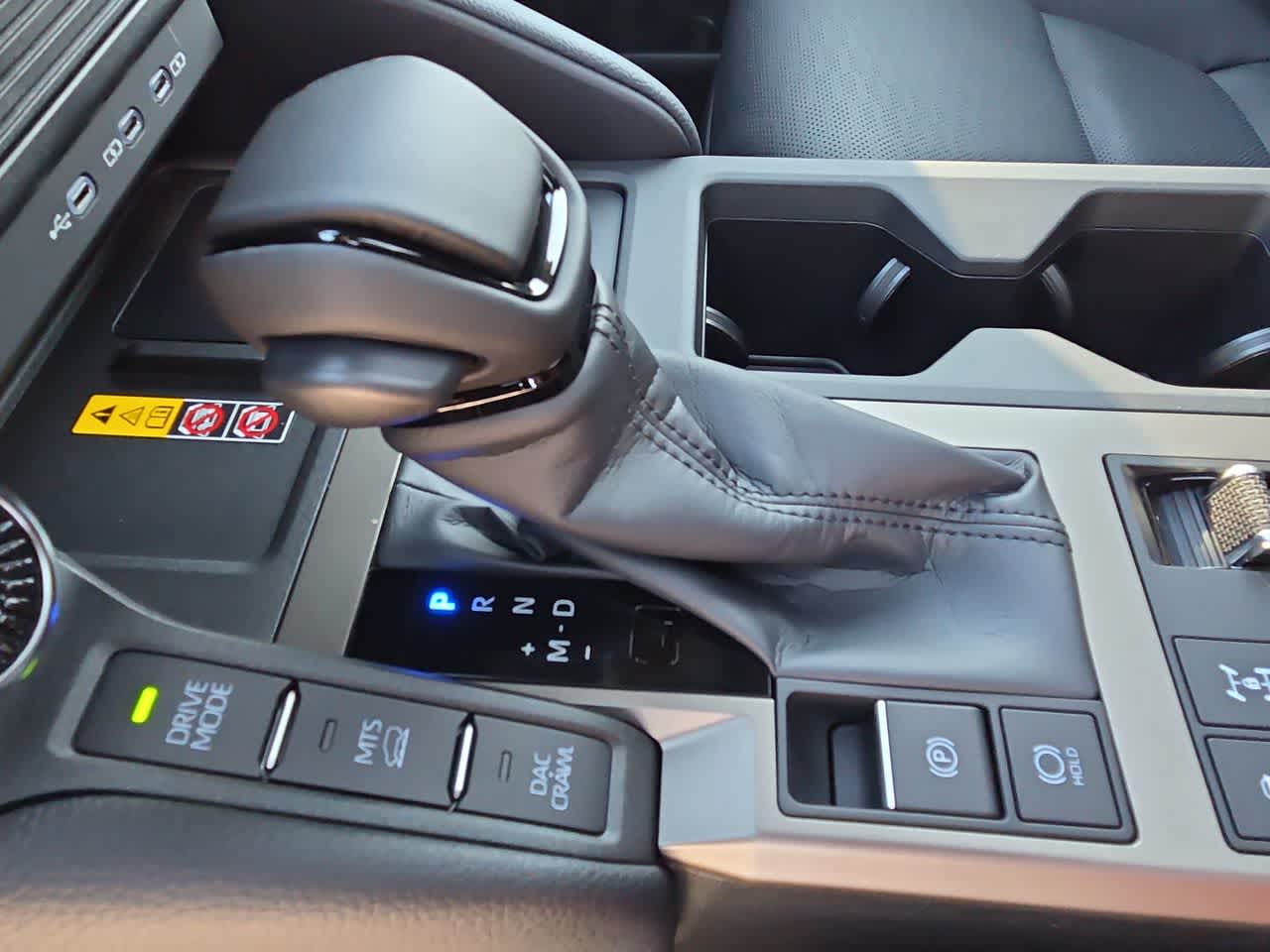 2027 Toyota Land Cruiser 4WD (Natl)