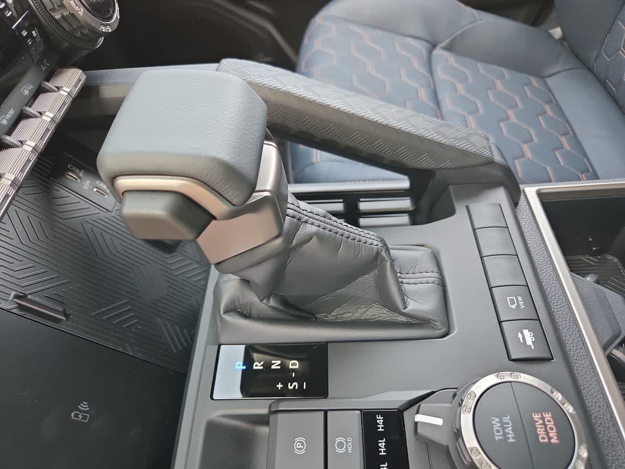 2026 Toyota 4Runner i-FORCE MAX Platinum