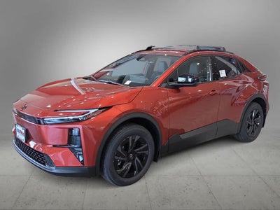2026 Toyota C-HR SE