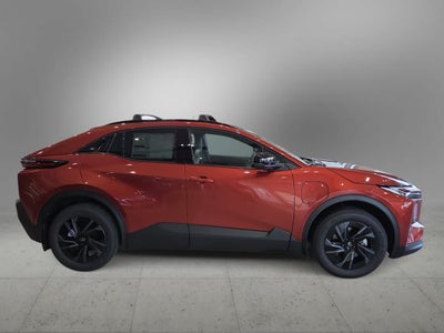 2026 Toyota C-HR SE