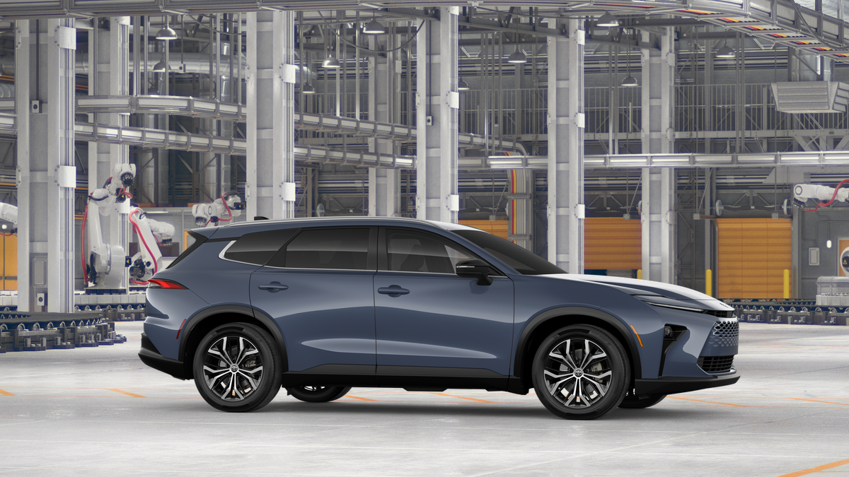 2026 Toyota Toyota Crown Signia XLE