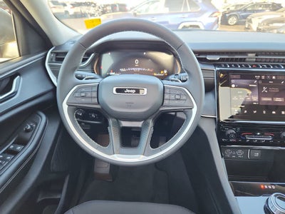 2024 Jeep Grand Cherokee Laredo X