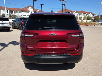 2022 Jeep Grand Cherokee L Altitude