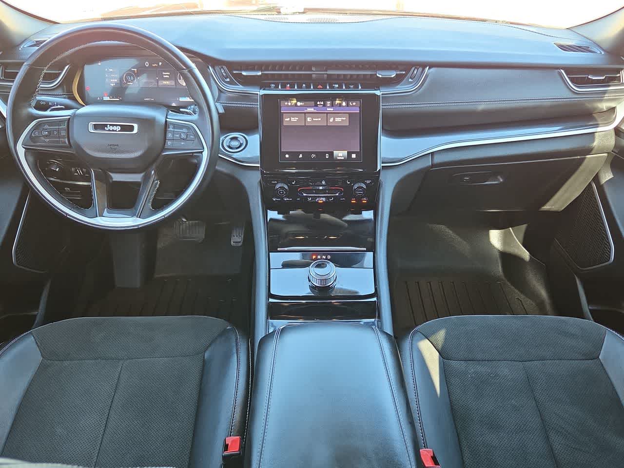 2022 Jeep Grand Cherokee L Altitude