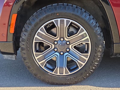 2022 Jeep Wagoneer Series III