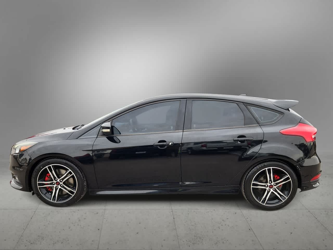 2018 Ford Focus ST