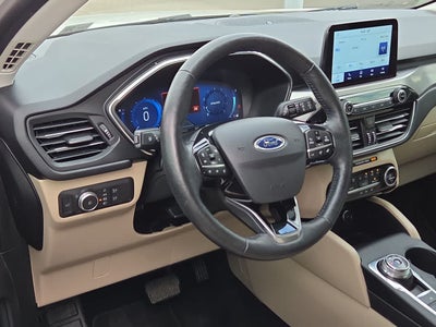 2021 Ford Escape Titanium