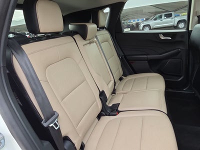 2021 Ford Escape Titanium