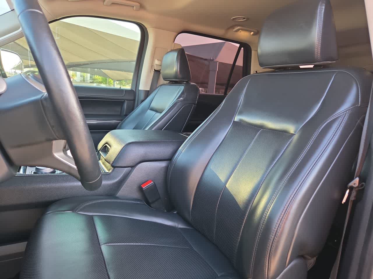 2022 Ford Expedition Max XLT