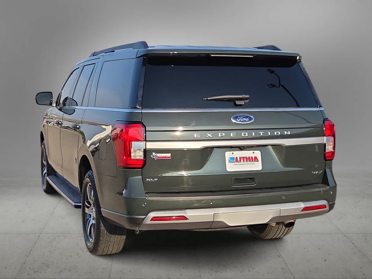 2022 Ford Expedition Max XLT