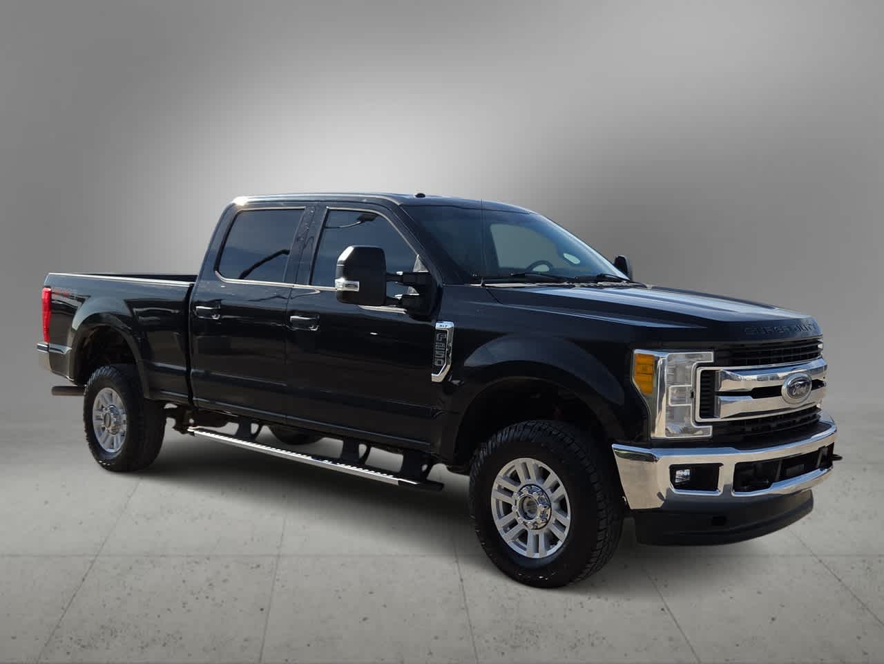 2017 Ford Super Duty F-250 SRW XLT