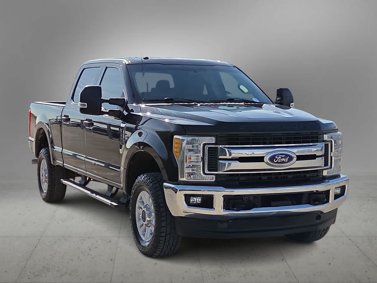 2017 Ford Super Duty F-250 SRW XLT