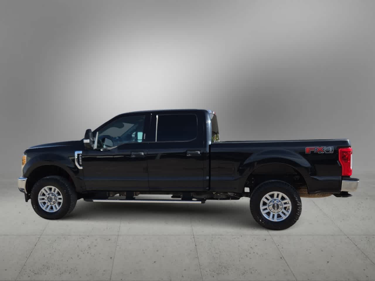 2017 Ford Super Duty F-250 SRW XLT