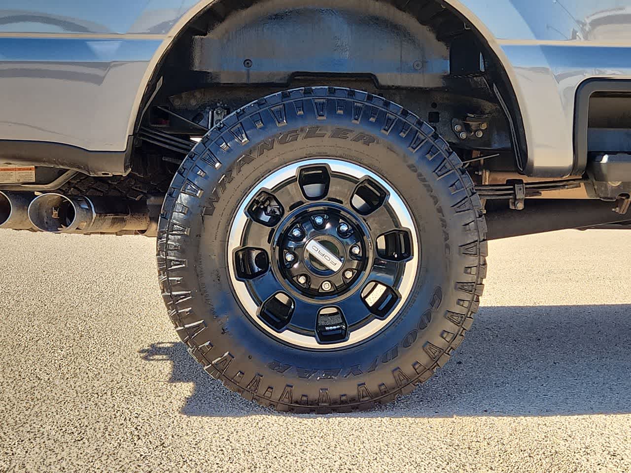 2025 Ford Super Duty F-250 SRW Platinum