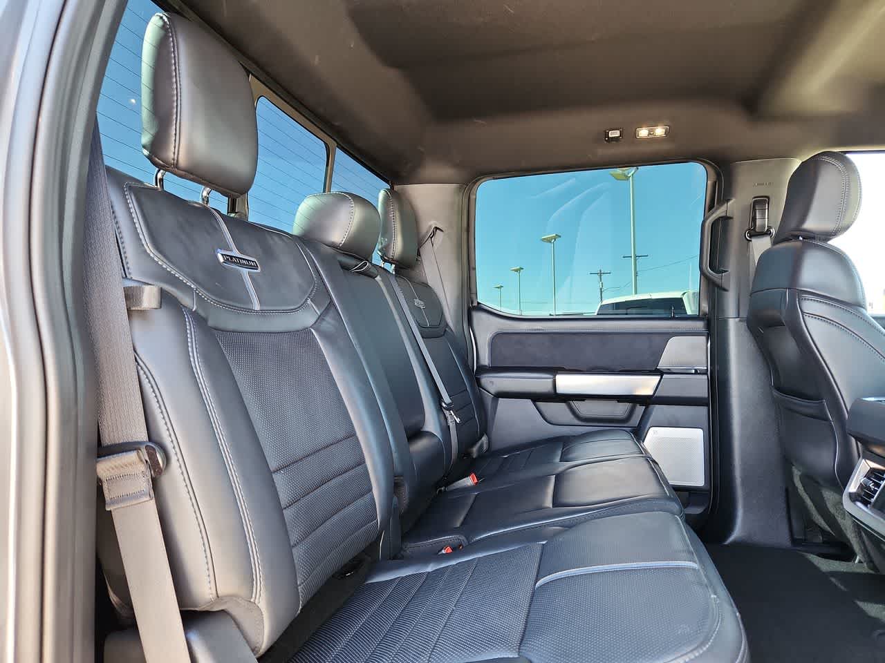 2025 Ford Super Duty F-250 SRW Platinum