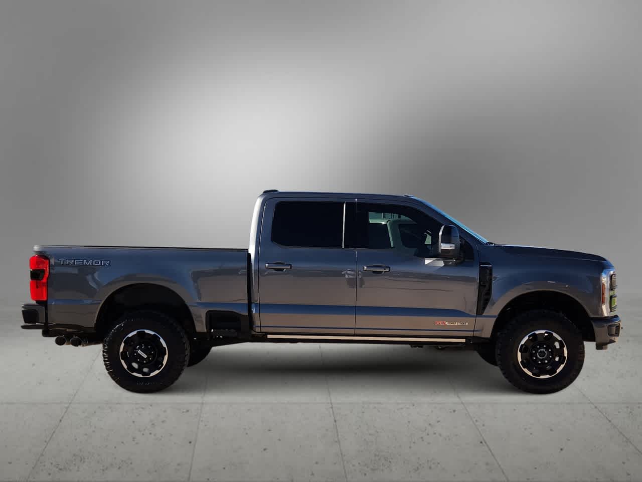 2025 Ford Super Duty F-250 SRW Platinum