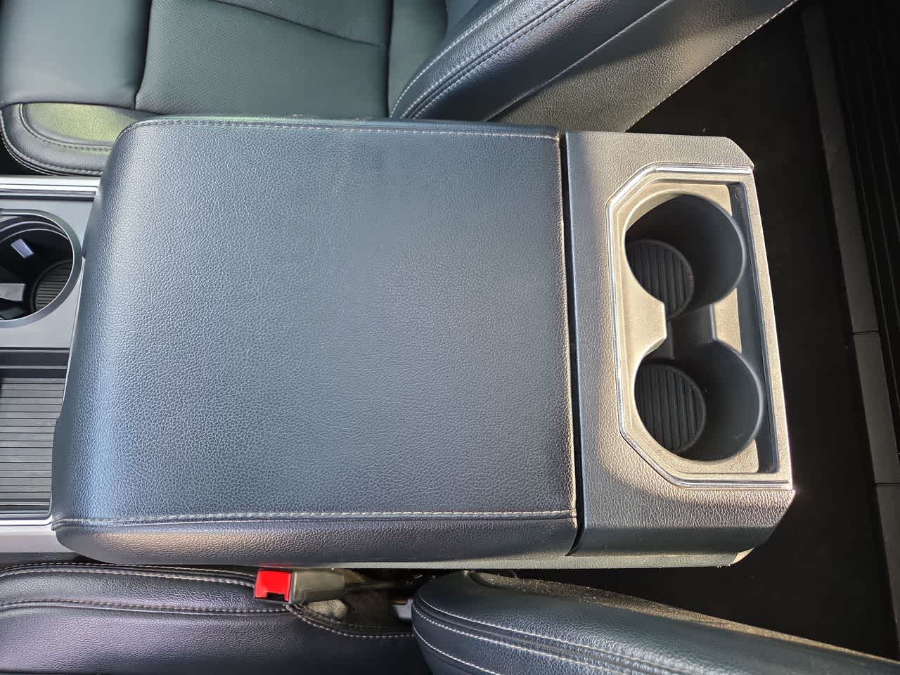 2022 Ford Super Duty F-250 SRW LARIAT