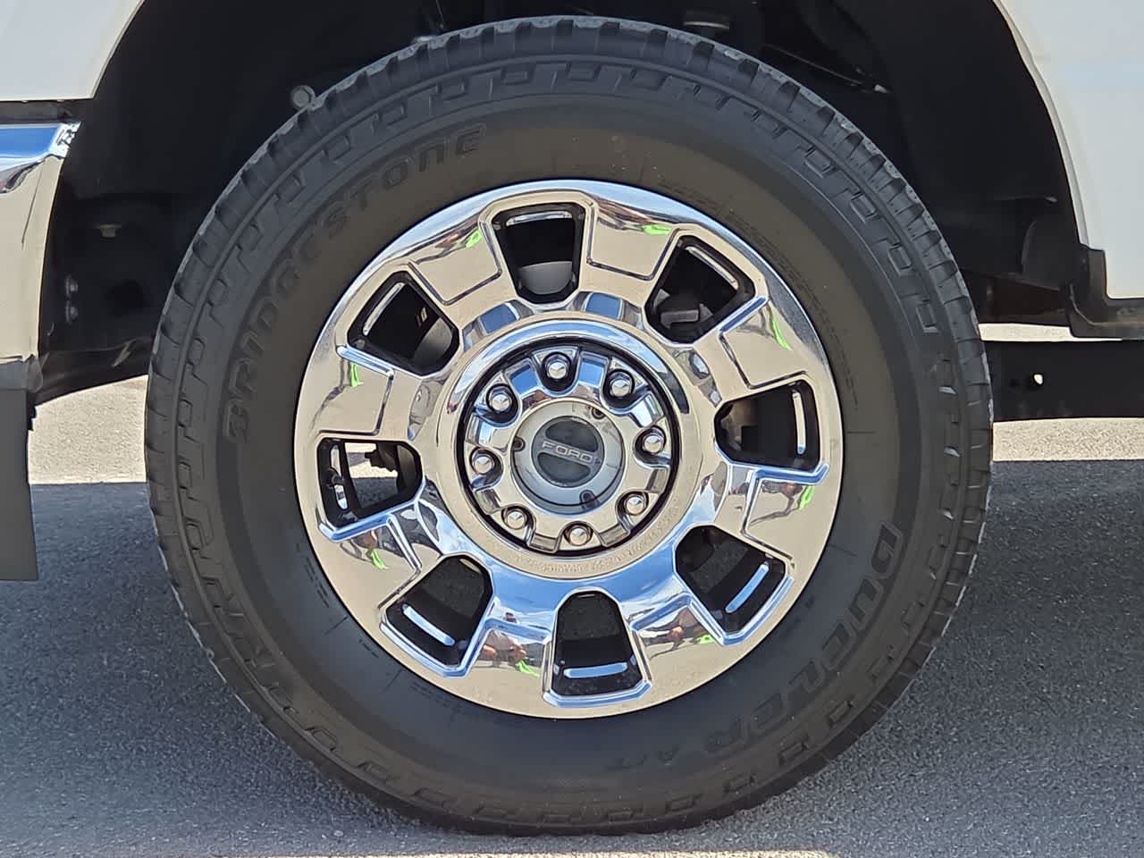 2023 Ford Super Duty F-250 SRW LARIAT