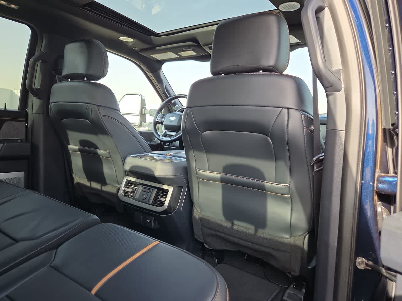 2024 Ford Super Duty F-250 SRW Platinum