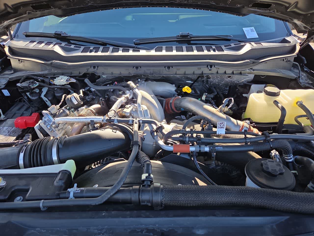 2025 Ford Super Duty F-450 Pickup LARIAT