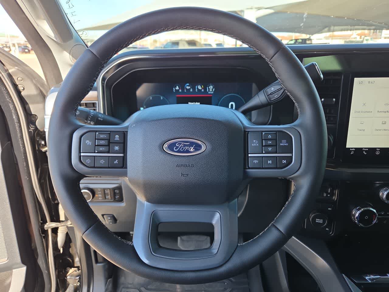 2025 Ford Super Duty F-450 Pickup LARIAT