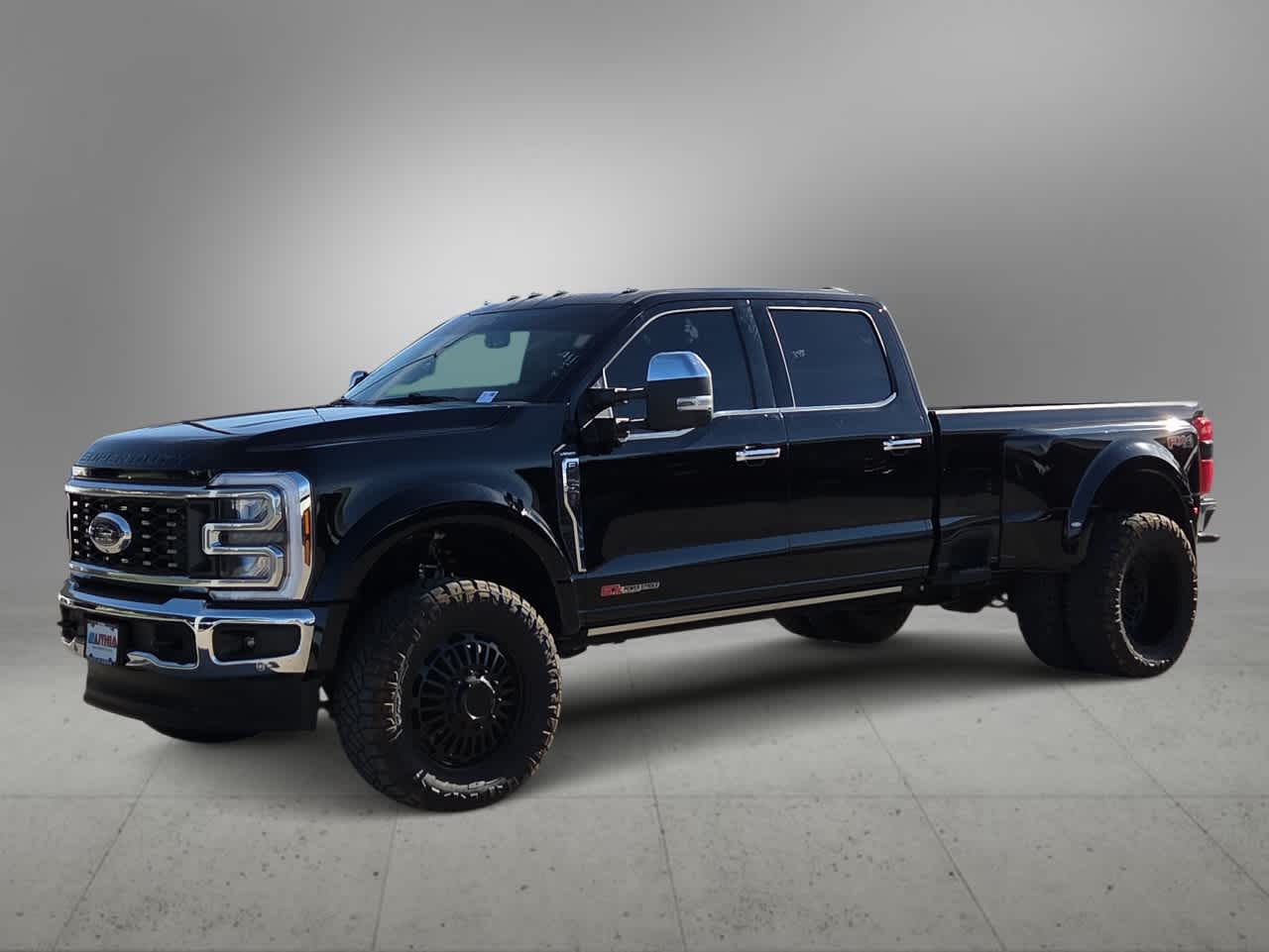 2025 Ford Super Duty F-450 Pickup LARIAT