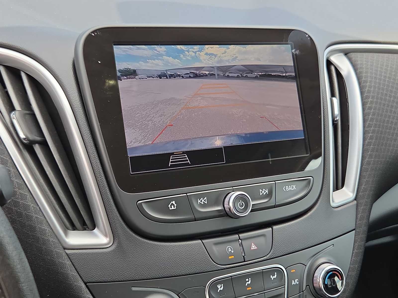 2025 Chevrolet Malibu LT