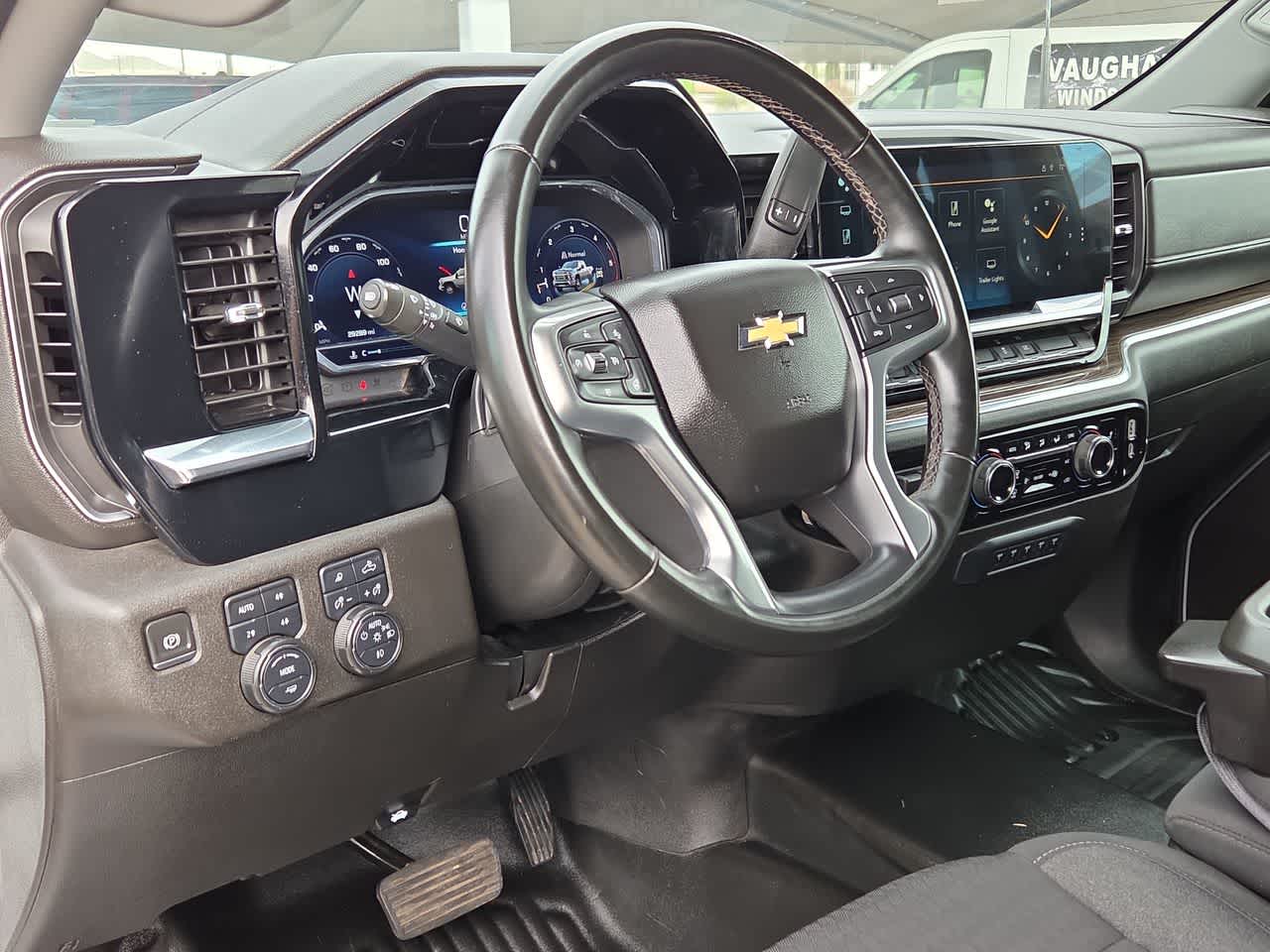 2024 Chevrolet Silverado 3500HD LT