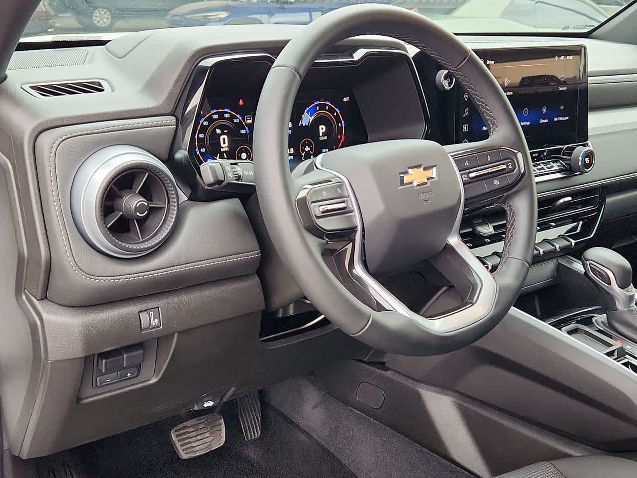 2025 Chevrolet Colorado 2WD LT