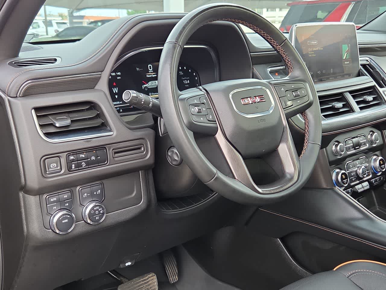 2023 GMC Yukon AT4